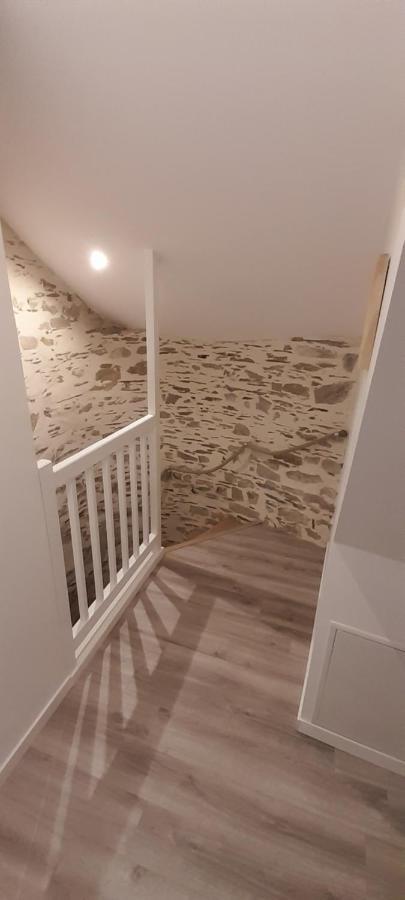 Appartement Dans Maison De 1789 Au Centre De Vitre Exterior foto
